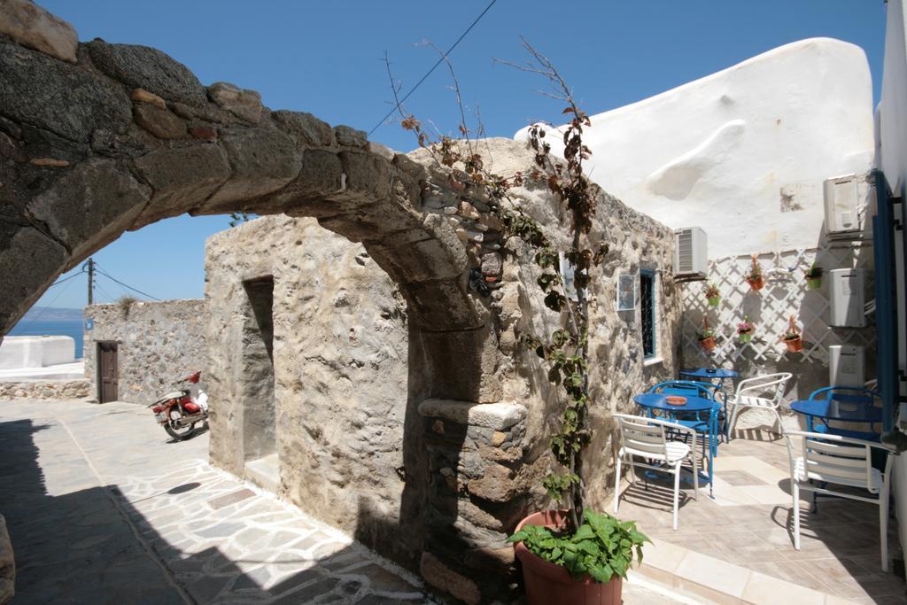 Studios Bourgos Naxos City ภายนอก รูปภาพ