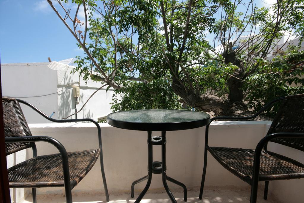 Studios Bourgos Naxos City ภายนอก รูปภาพ