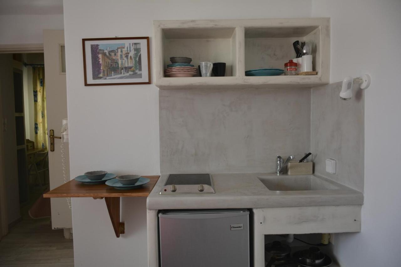Studios Bourgos Naxos City ภายนอก รูปภาพ