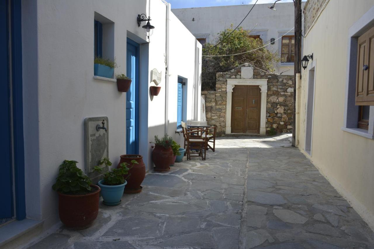 Studios Bourgos Naxos City ภายนอก รูปภาพ