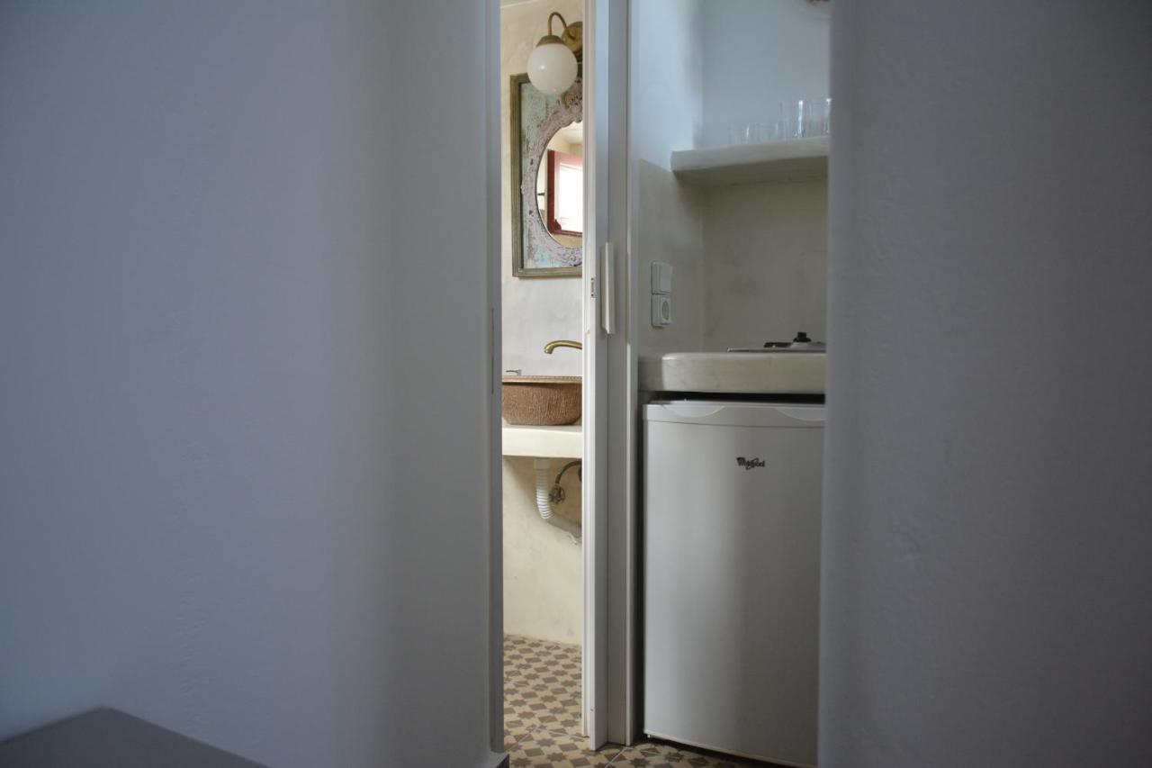 Studios Bourgos Naxos City ภายนอก รูปภาพ