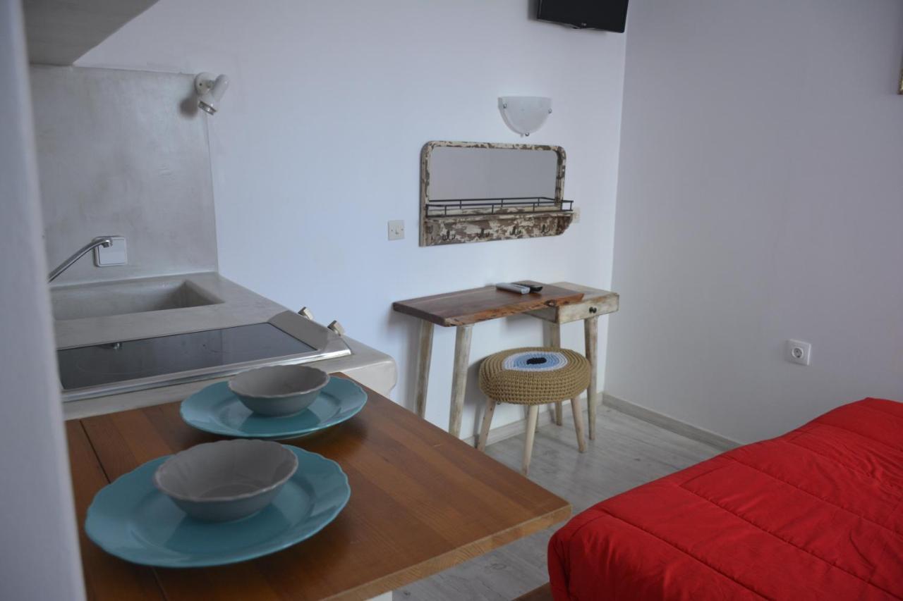 Studios Bourgos Naxos City ภายนอก รูปภาพ