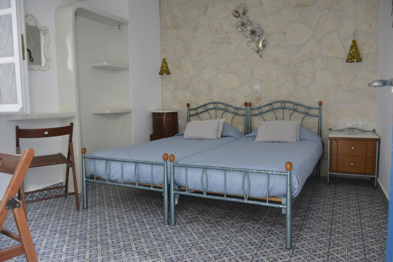 Studios Bourgos Naxos City ภายนอก รูปภาพ