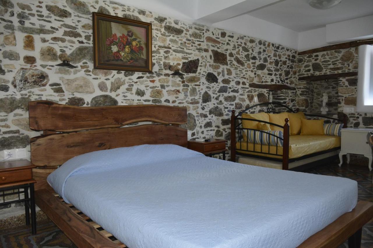 Studios Bourgos Naxos City ภายนอก รูปภาพ