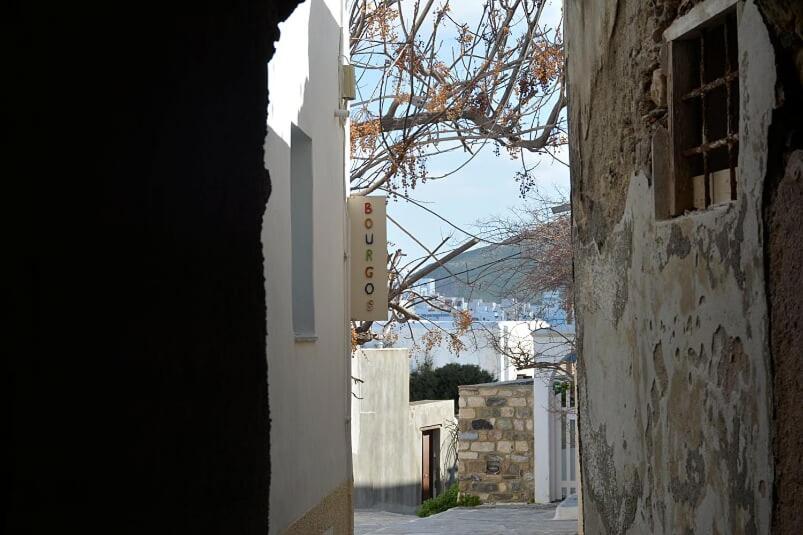 Studios Bourgos Naxos City ภายนอก รูปภาพ