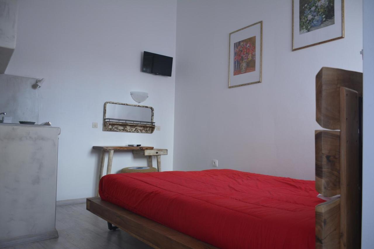 Studios Bourgos Naxos City ภายนอก รูปภาพ